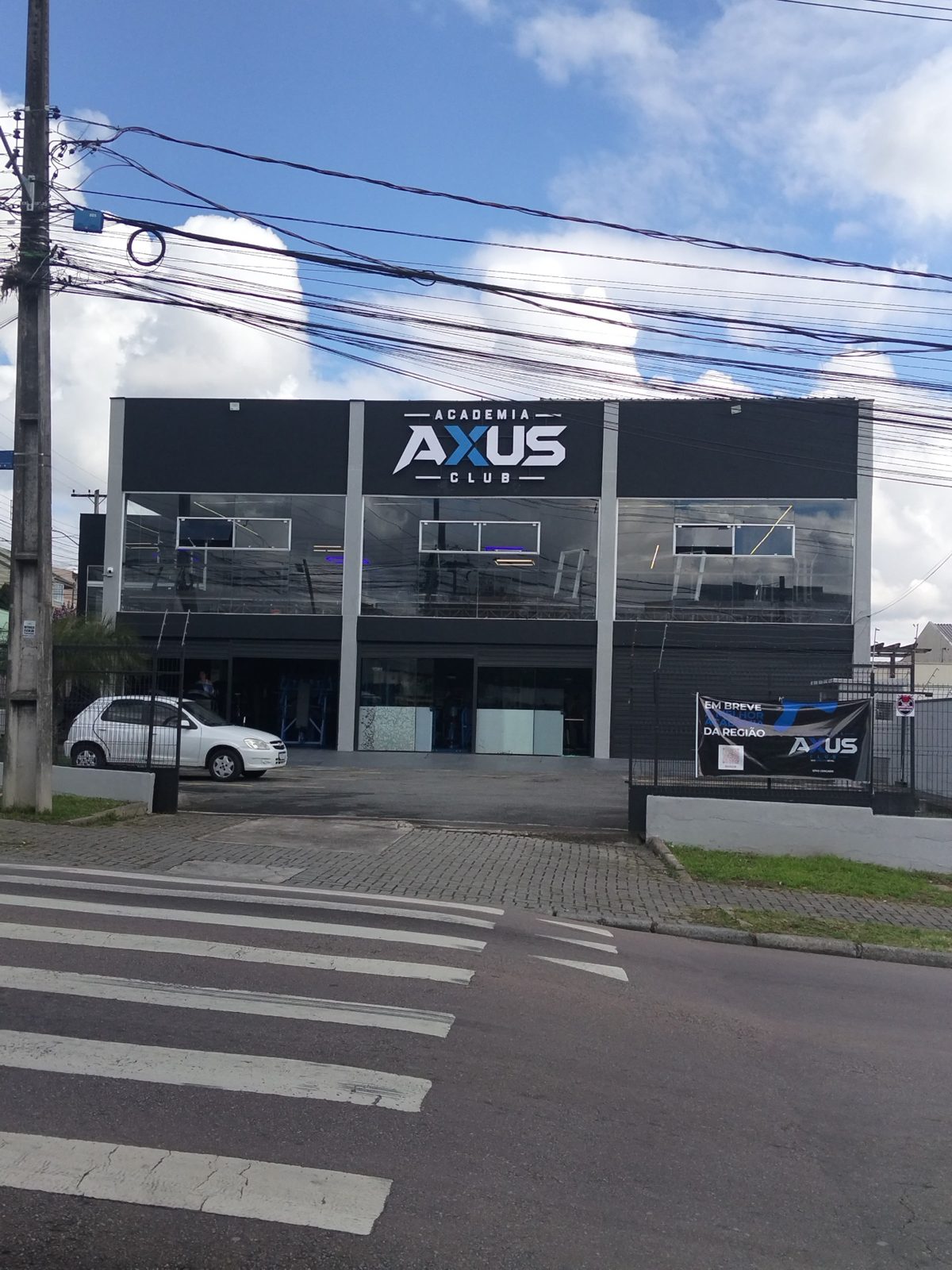 Fachada da Axus Club